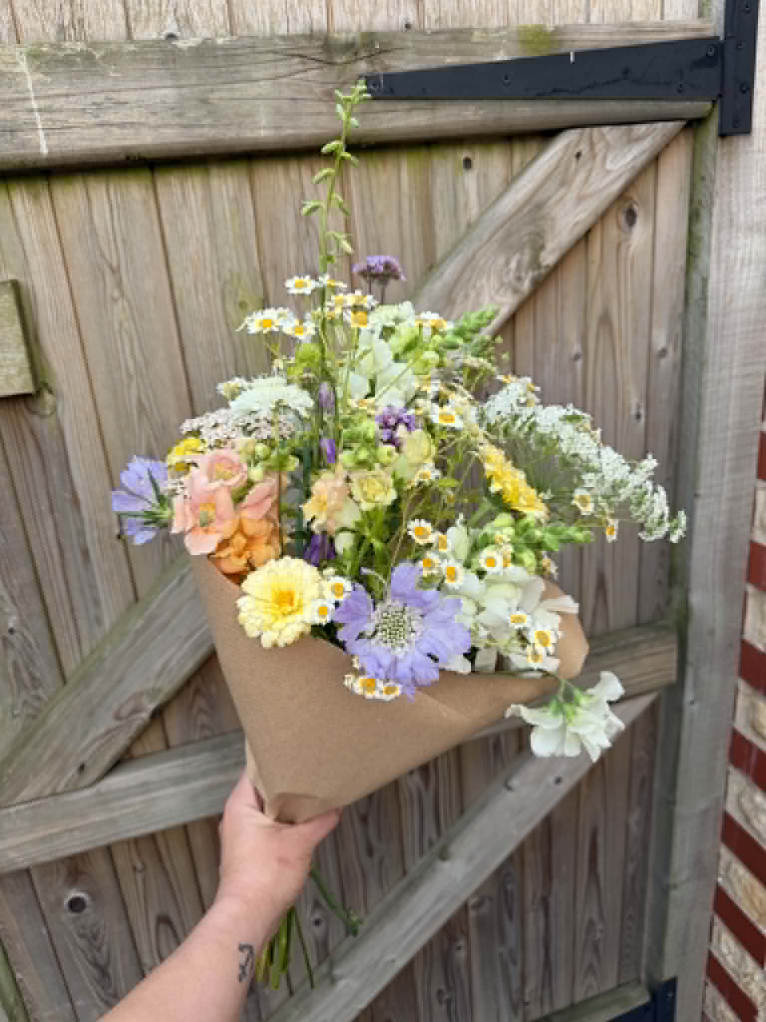 Pastel meadow-style bouquet